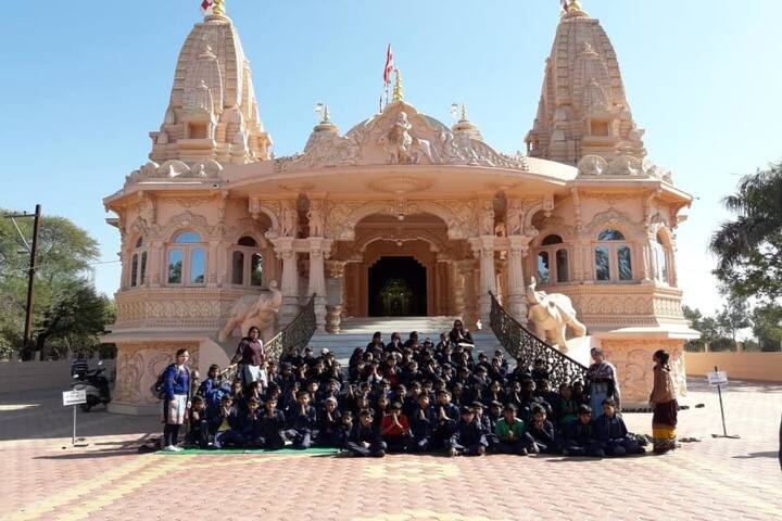J J Public School-Tour
