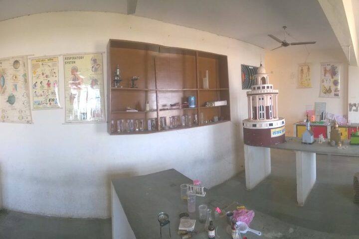 Kanwartara Public Higher Secondary School-Biology Lab
