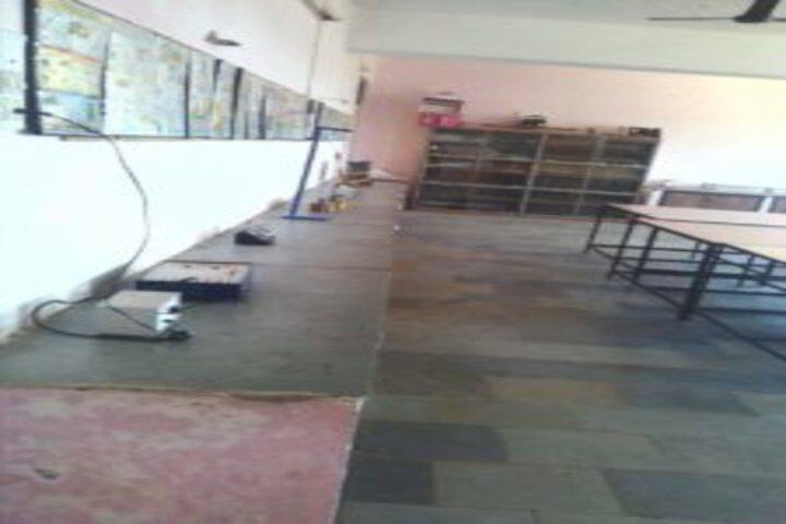 Kanwartara Public Higher Secondary School-Physics Lab