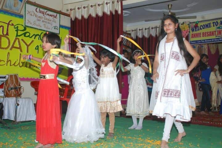 Annie Besant International School-Dance