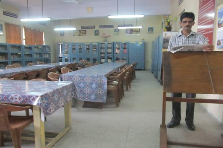 Kendriya Vidyalaya No 2-Library