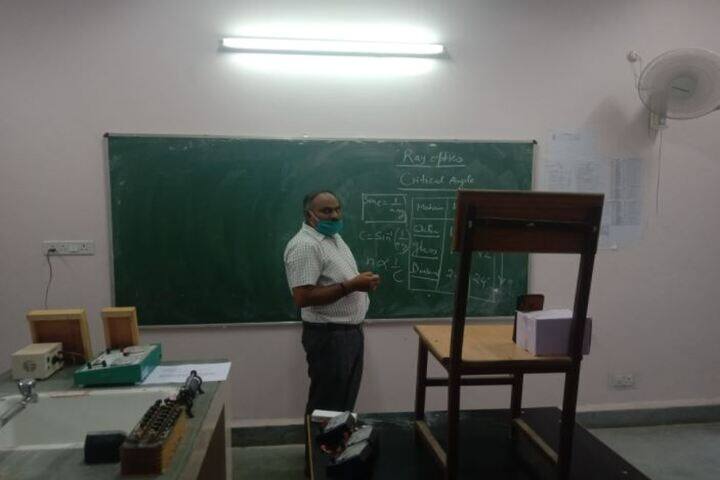 Kendriya Vidyalaya No 2-Labs