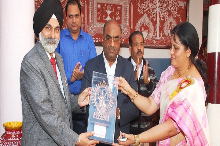 Kopal Public School - Honouring