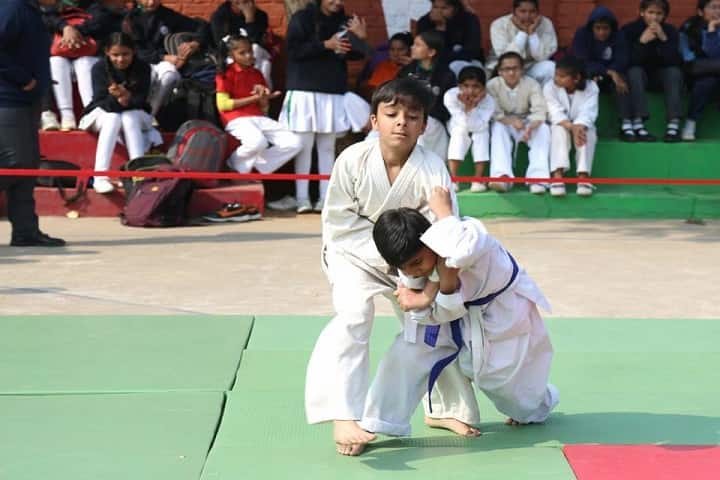 Little Angles High School-Karate