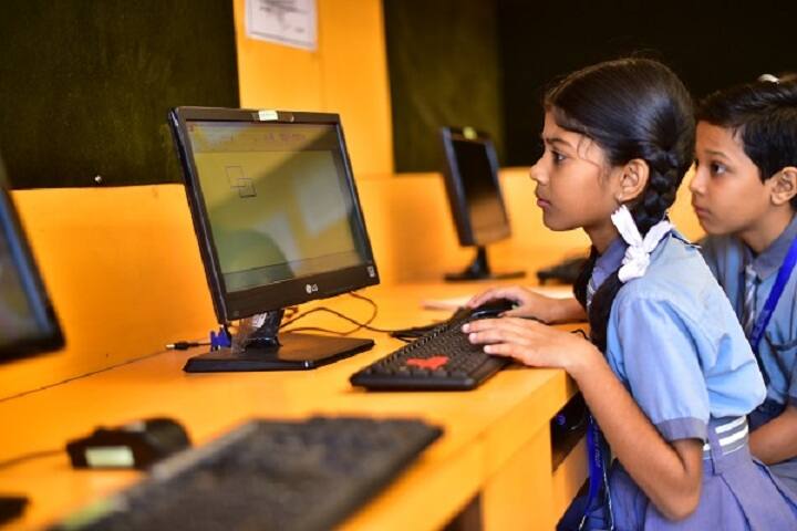 Little Star Shailesh Memorial School-Computer Lab