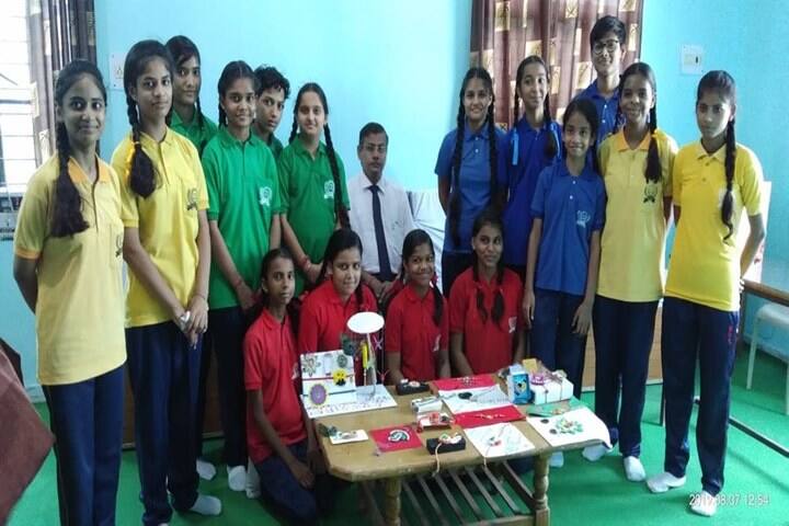 M D S Senior Secondary School-Science Exhibition
