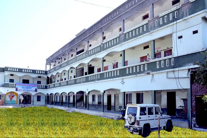 M P Convent School-School View