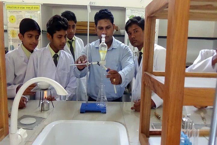 Mahar Regiment Public School-Chemistry Lab