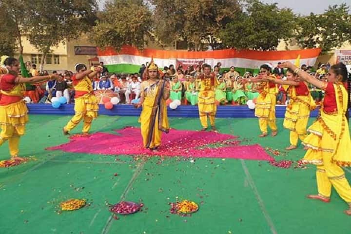 Maharishi Vidya Mandir-Festival Celebration