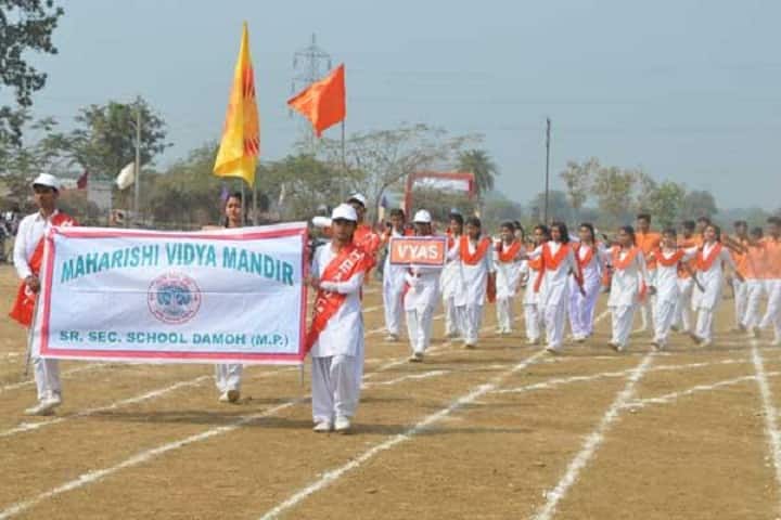 Maharishi Vidya Mandir-March Past