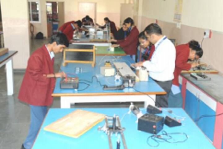 Marthoma Higher Secondary School-Physics Lab