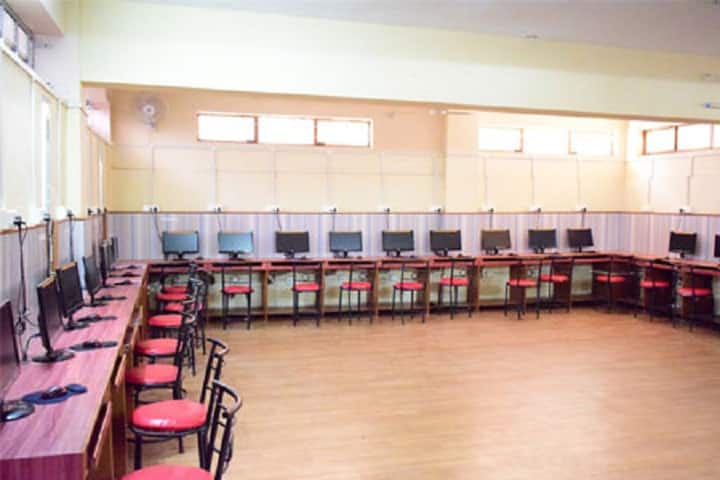 Mont Fort High School-Computer Lab