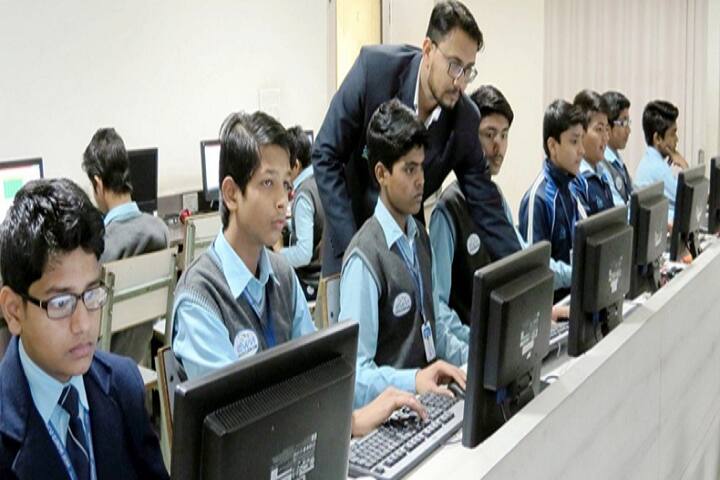 Neiil World School-IT-Lab