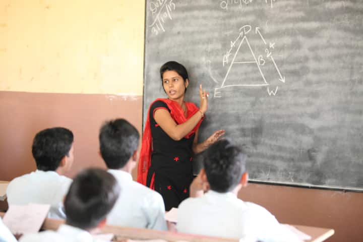 Om International School-Classroom