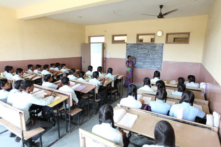 Om International School-Classroom View