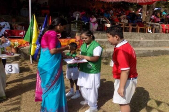 Sagritara School-Trophy