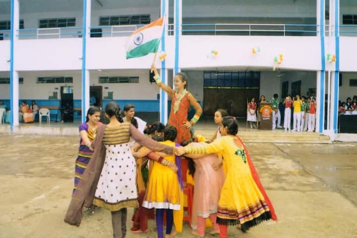 Oxford Junior College-Independence Day