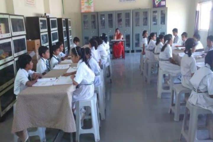 Pandit Ramlal Sharma English Medium School-Library