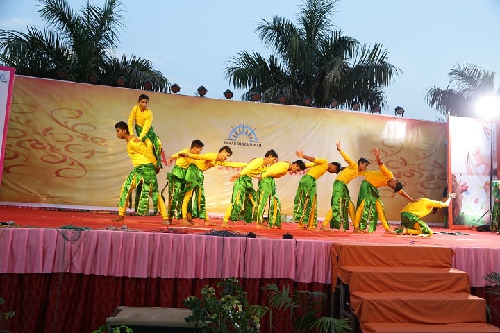 Paras Vidya Vihar-School Day