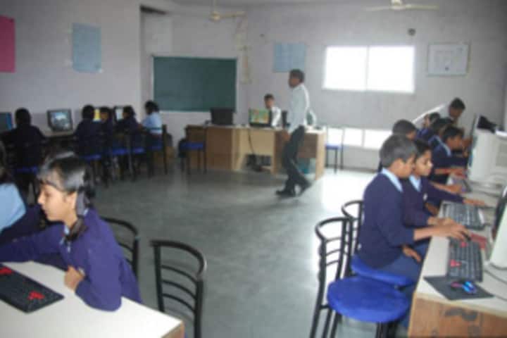 Patra Gurukul International School-Computer-Lab