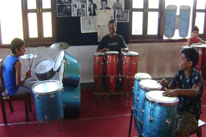 Patwa Academy For Education-Music-Room