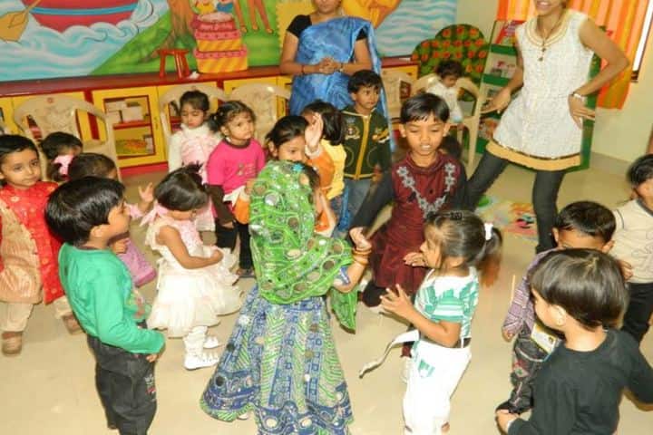 Pearls Valley School-Dance-Competition