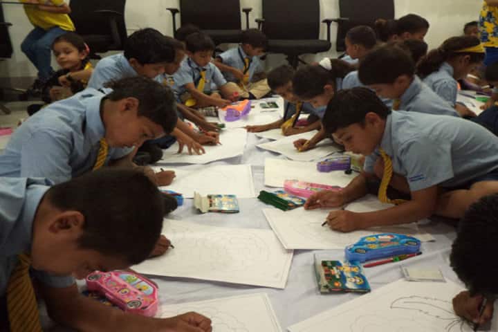 Podar International School-Arts And Craft