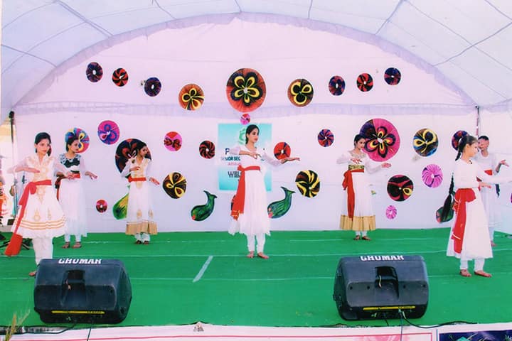 Pragyan English Medium Co Educational School-Dance