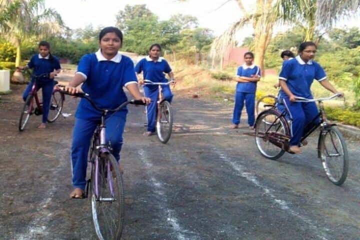 Pratibhasthali Gyanoday Vidiyapeeth-Cycling