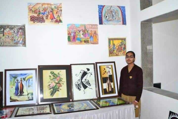 Pratibhasthali Gyanoday Vidiyapeeth-Exhibition