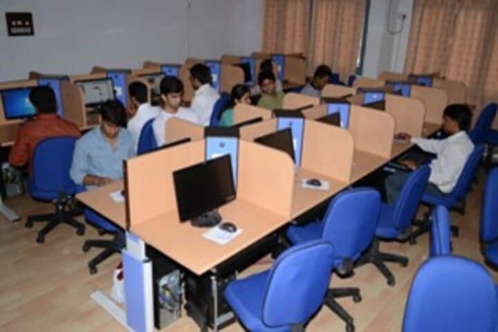 Prime Academy-Computer-Lab