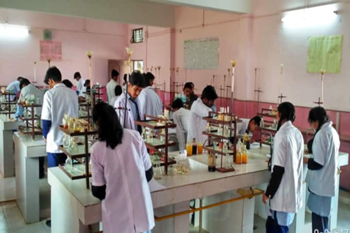 Queen Marys Senior Secondary School-Chemistry-Lab