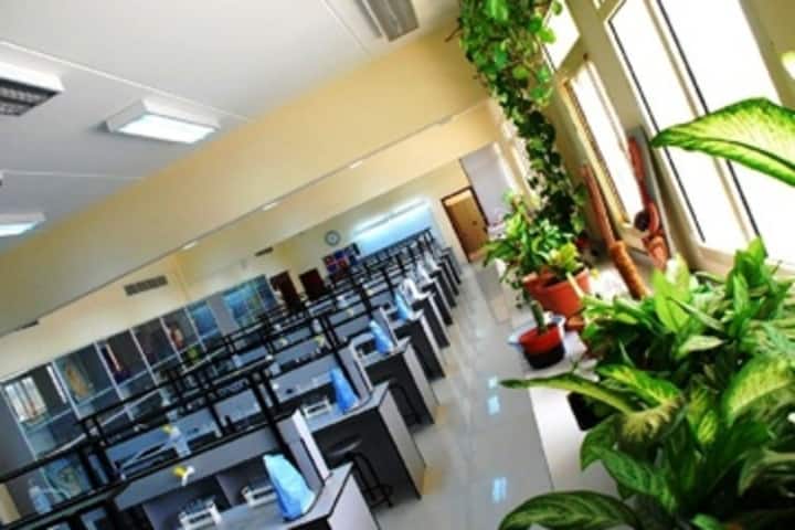 R D Public School-Biology-Lab