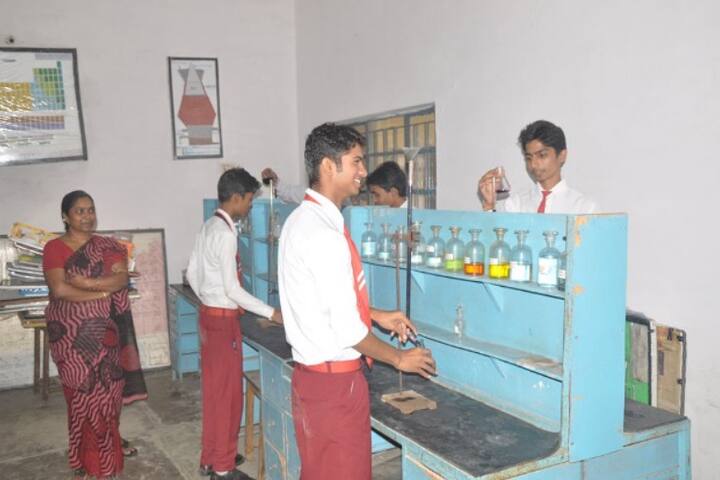 RC English Medium Higher Secondary School-Lab