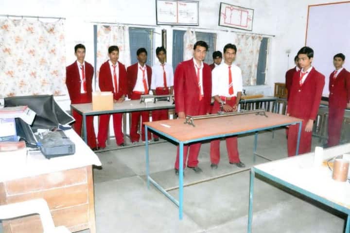 RC English Medium Higher Secondary School-Physic-Lab