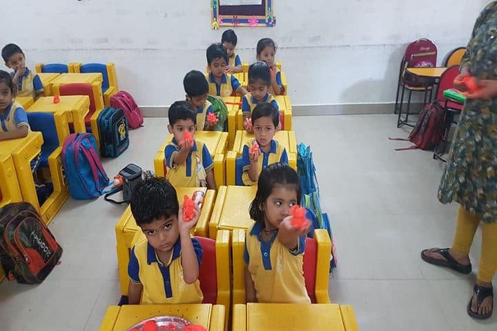 Raghuwansh Public School-Classroom