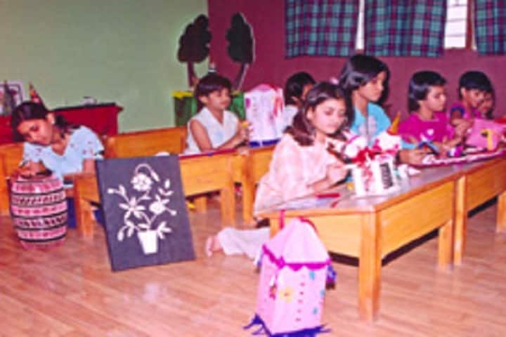Red Rose Higher Secondary School-Craft Room
