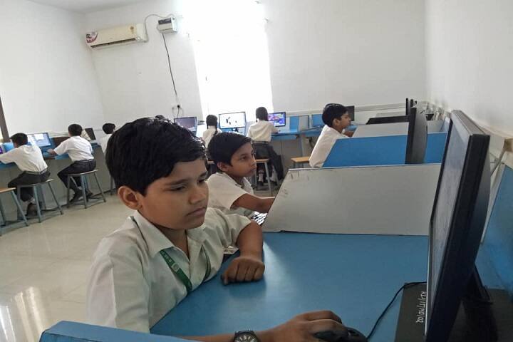 Rise International School-Computer Lab