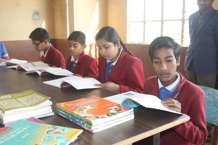 Roshan Dhoreliya World School-Library