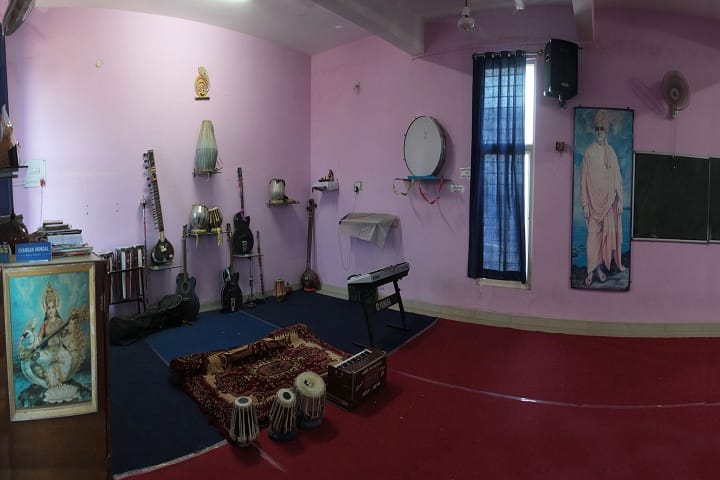 Samaritians English Medium Higher Secondary School-music room