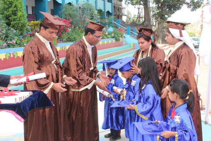 Sant Chavara National Academy-Graduation Day