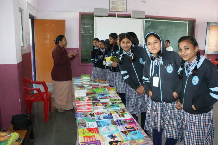 Sant Chavara National Academy-School Exhibition