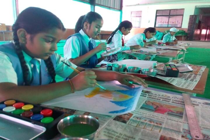 Sant Sri Asaramji Gurukul-Arts and Craft