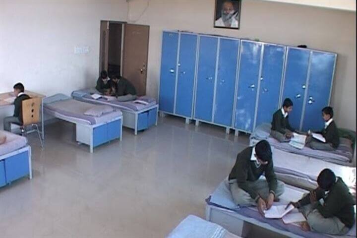 Sant Sri Asaramji Gurukul-Hostel