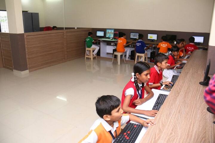 Sardar Patel International School-Computer Labs