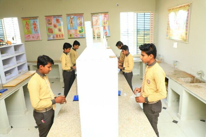 Scholars Public School-Science Lab