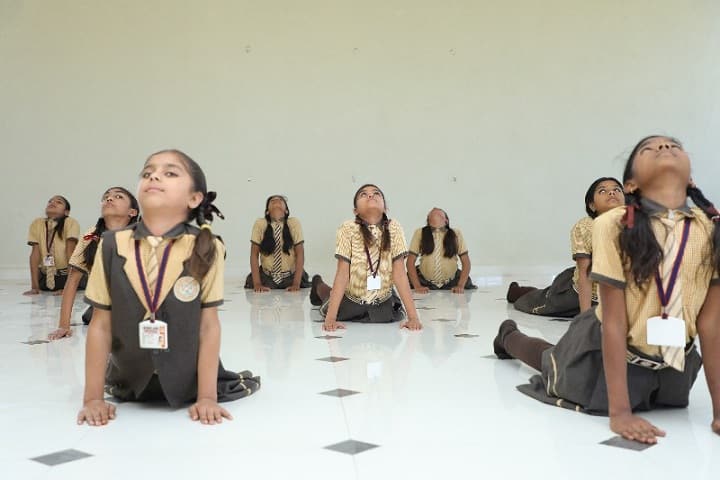 Scholars Public School-Yoga