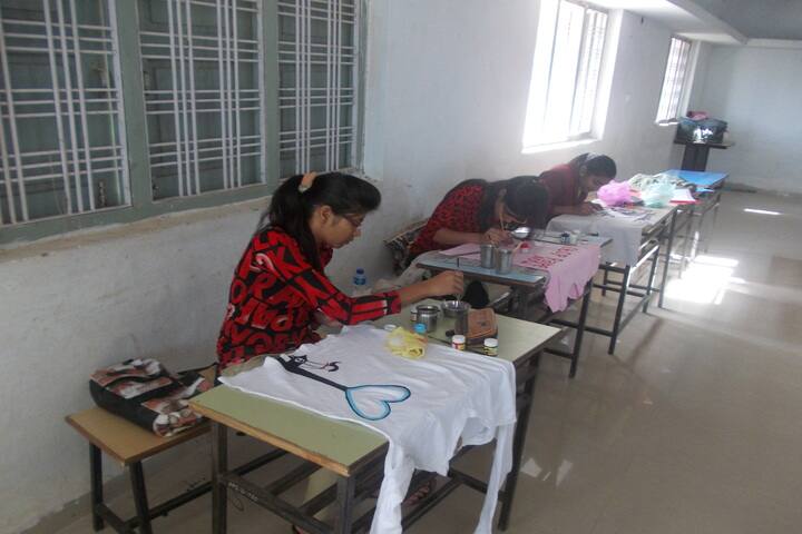 Sendhwa Public School-Art room