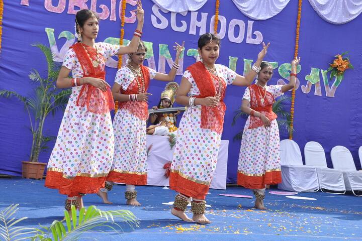 Sendhwa Public School-Dance