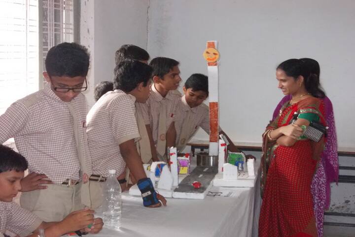 Sendhwa Public School-Science-Exhibition